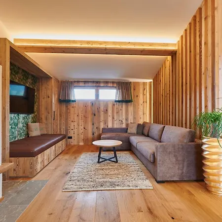 Penthouse By Brugger *