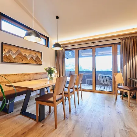 Penthouse By Brugger アパート *
